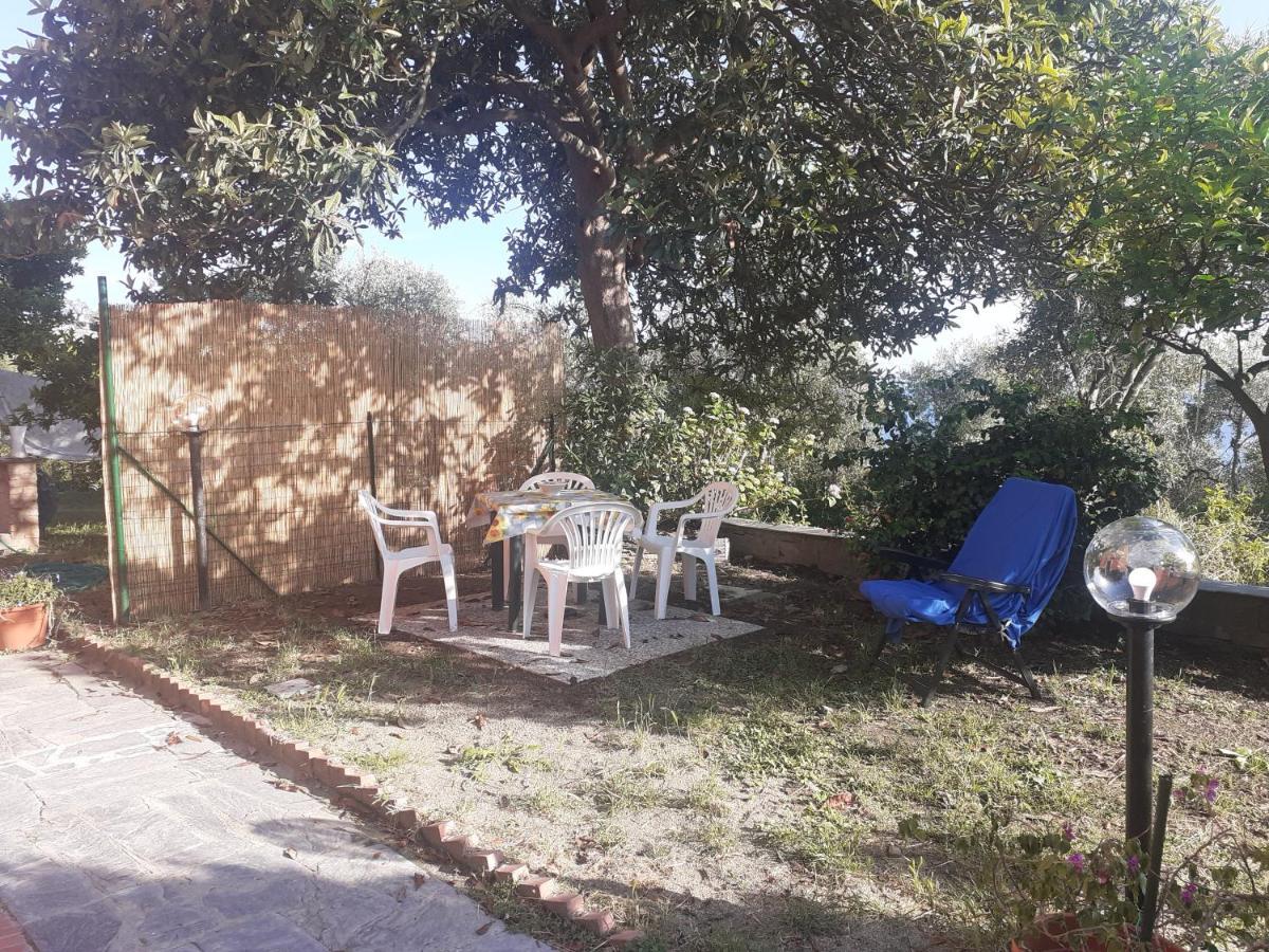 Tigullio Vacations Panoramica Apartments Lavagna Buitenkant foto